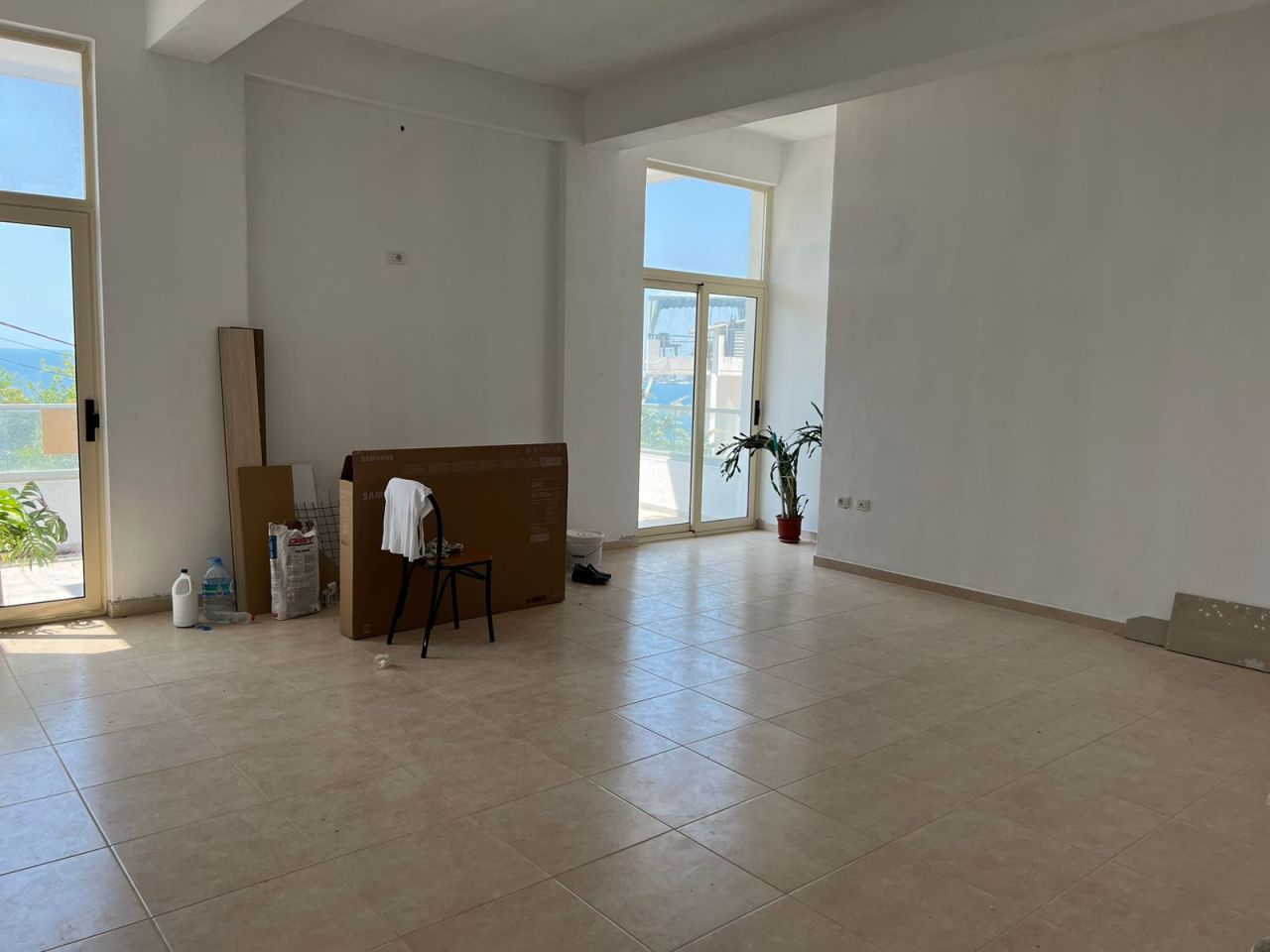 Albanien Apartment mit Meerblick zu verkaufen